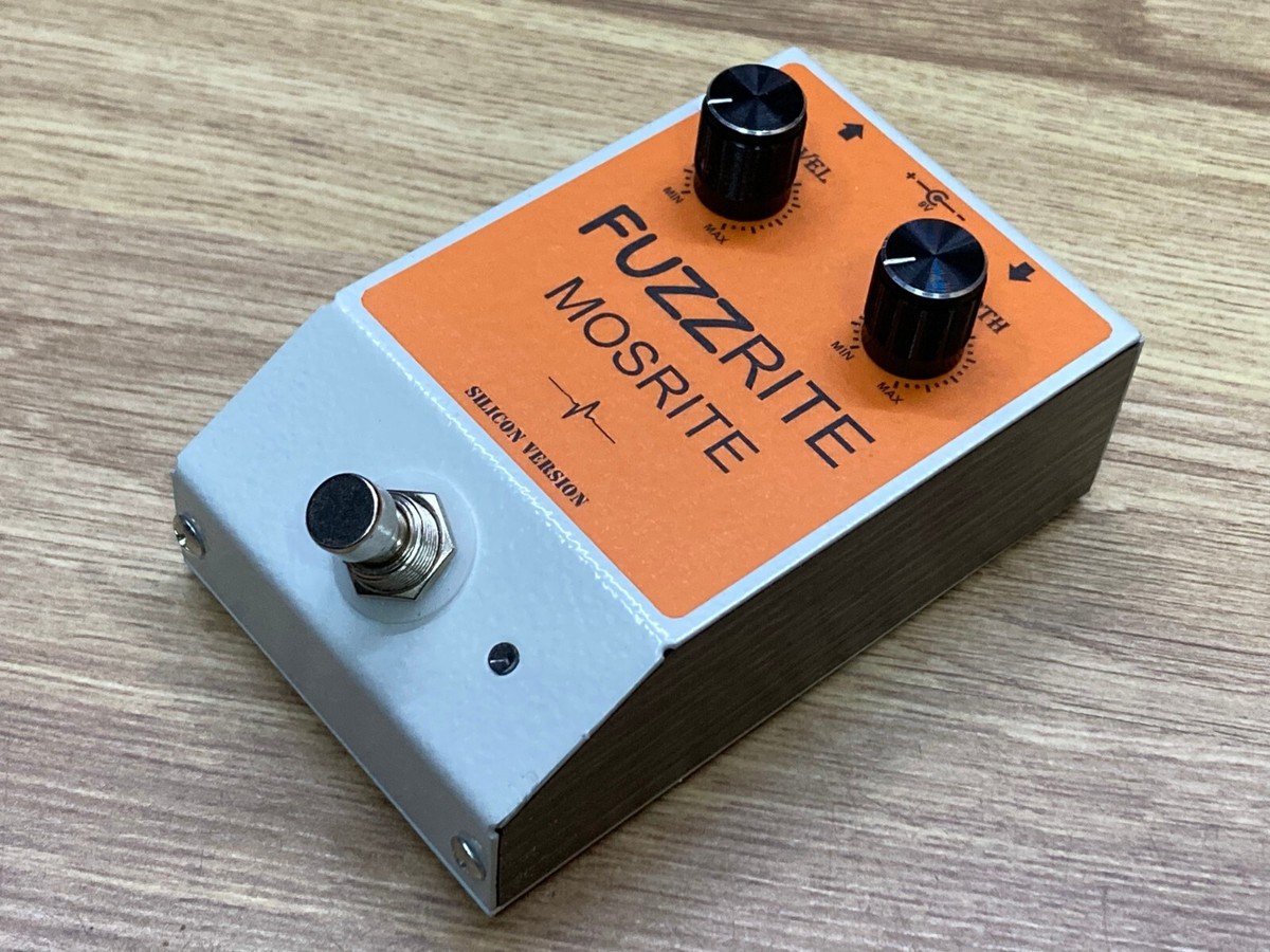 Fuzzrite Mosrite Fuzz Silicon Guitar Pedal Vintage Style Fuzzrite Mosrite Fuzz Silicon Guitar Pedal Vintage Style