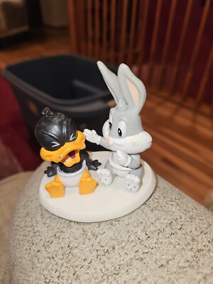 Baby Looney Tunes Bugs Bunny Daffy Duck PVC Figure Russ Decopac 1995 (24)
