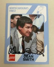 Dean Smith signed autographed 1990 Trading Card UNC North Carolina