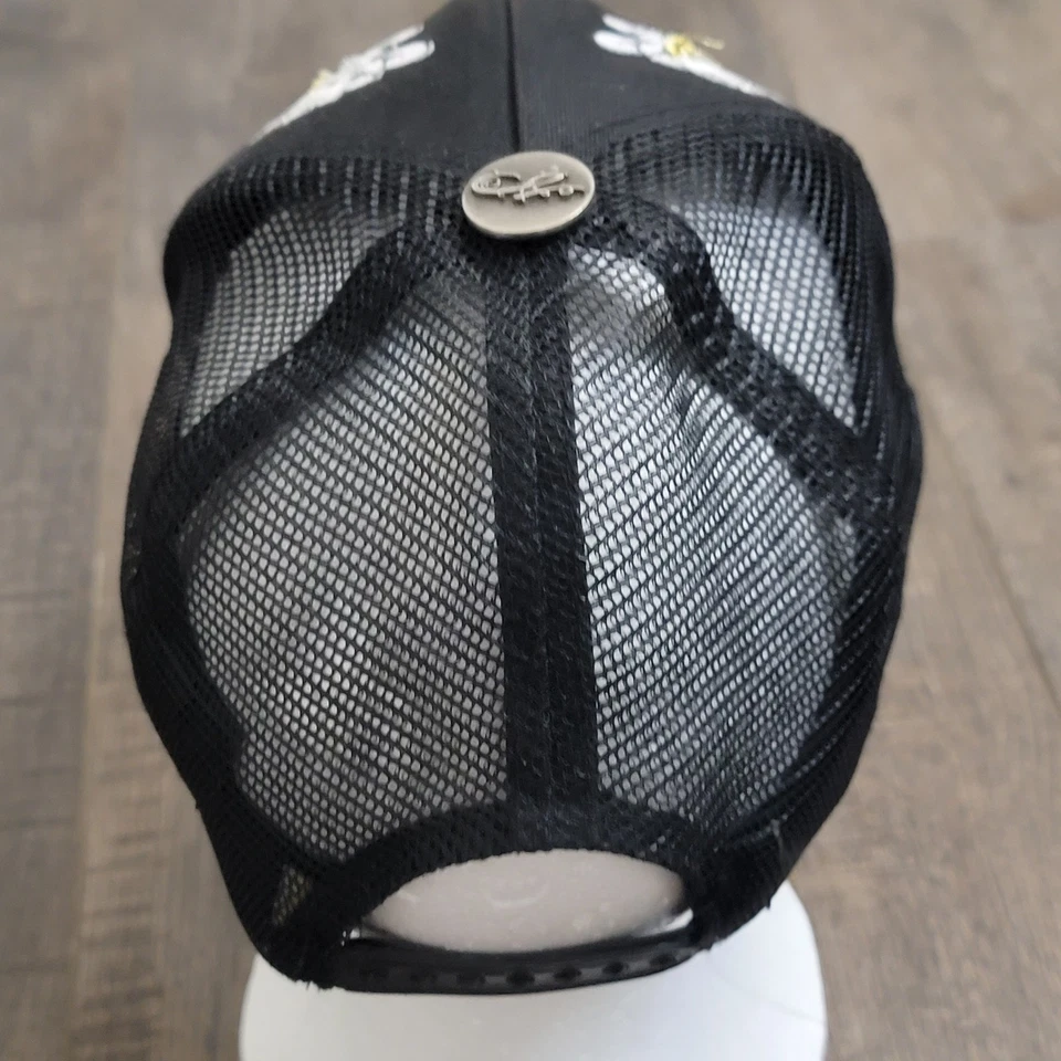 Hustler Hardcore Since 74 Hat Snapback Trucker Black w/ Skulls Gold Flowers Y2k - Imagem 3 de 4