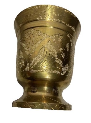 H.B.S Vintage 1980 s Brass Hand Carved Etched MORTAR Heavy 0,85kg - 9,3cm Tall