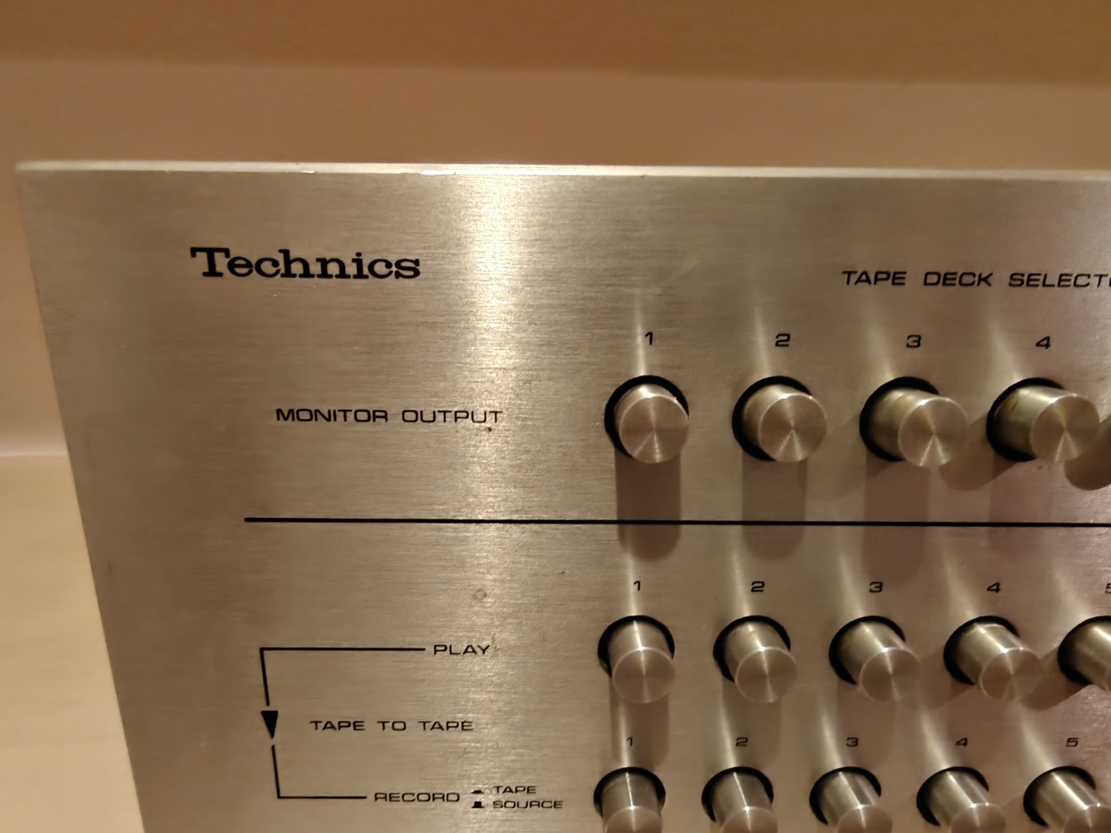 Rare Technics RP-951 Tape Deck Selector, Connecting 5 Tape Decks to Receiver