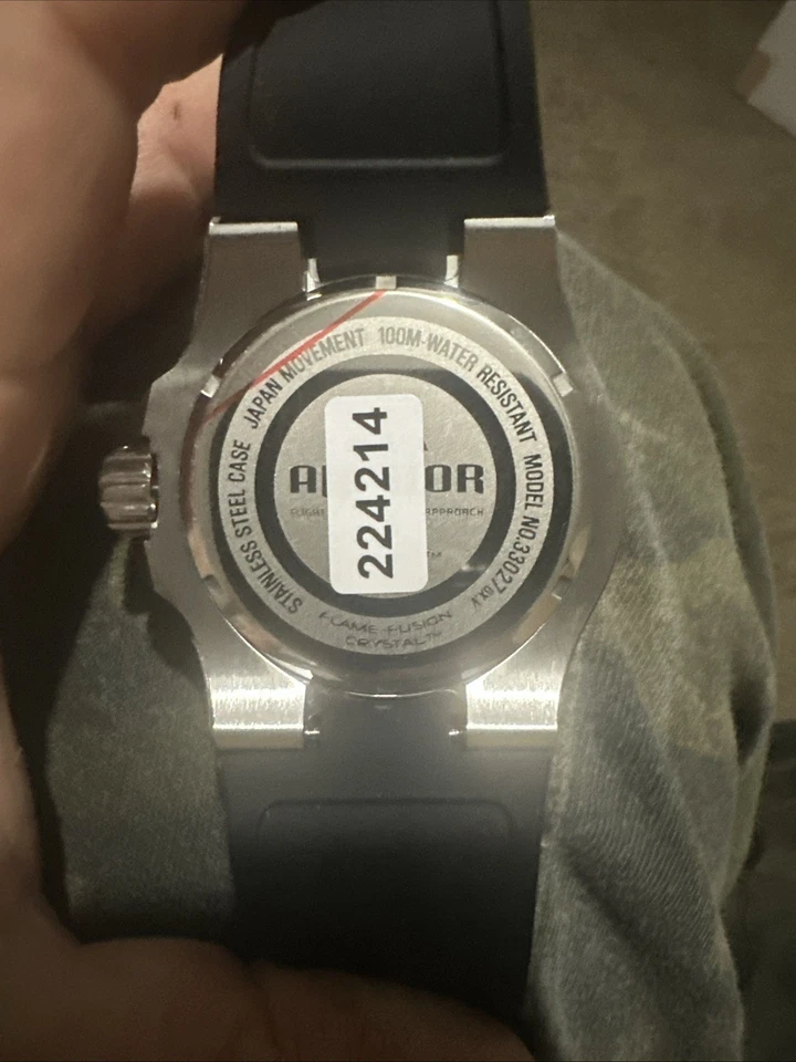 Reloj Invicta Specialty Unisex 45mm 12845 Foto 2 de 3