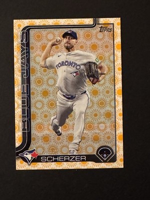 2025 Topps Series 2 Max Scherzer Holida Sun Parallel