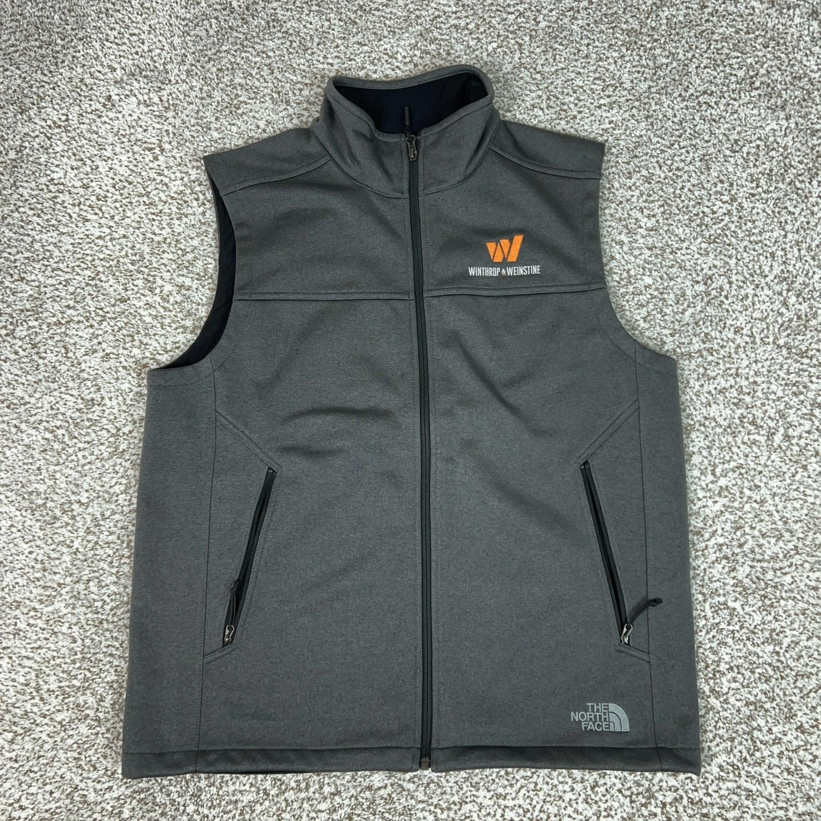 The North Face Vest Mens Large Gray Softshell Full Zip Logo Windbreaker Hiking