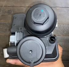 Engine Oil Filter Housing 31338685 For Volvo C30 C70 S40 S60 V50 V60 XC60