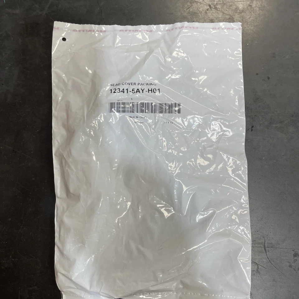 Genuine Engine Valve Cover Gasket for Honda Civic 2017-2022 No.123415AYH01 - Image 2 of 3