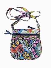 Vera Bradley Rio Mini Crossbody Bag Purse Floral Quilted Zipper Closure 9" x 8"