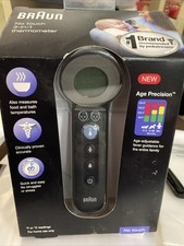 Braun No Touch 3-in-1 Forehead Thermometer BNT400 Age Precision New Sealed