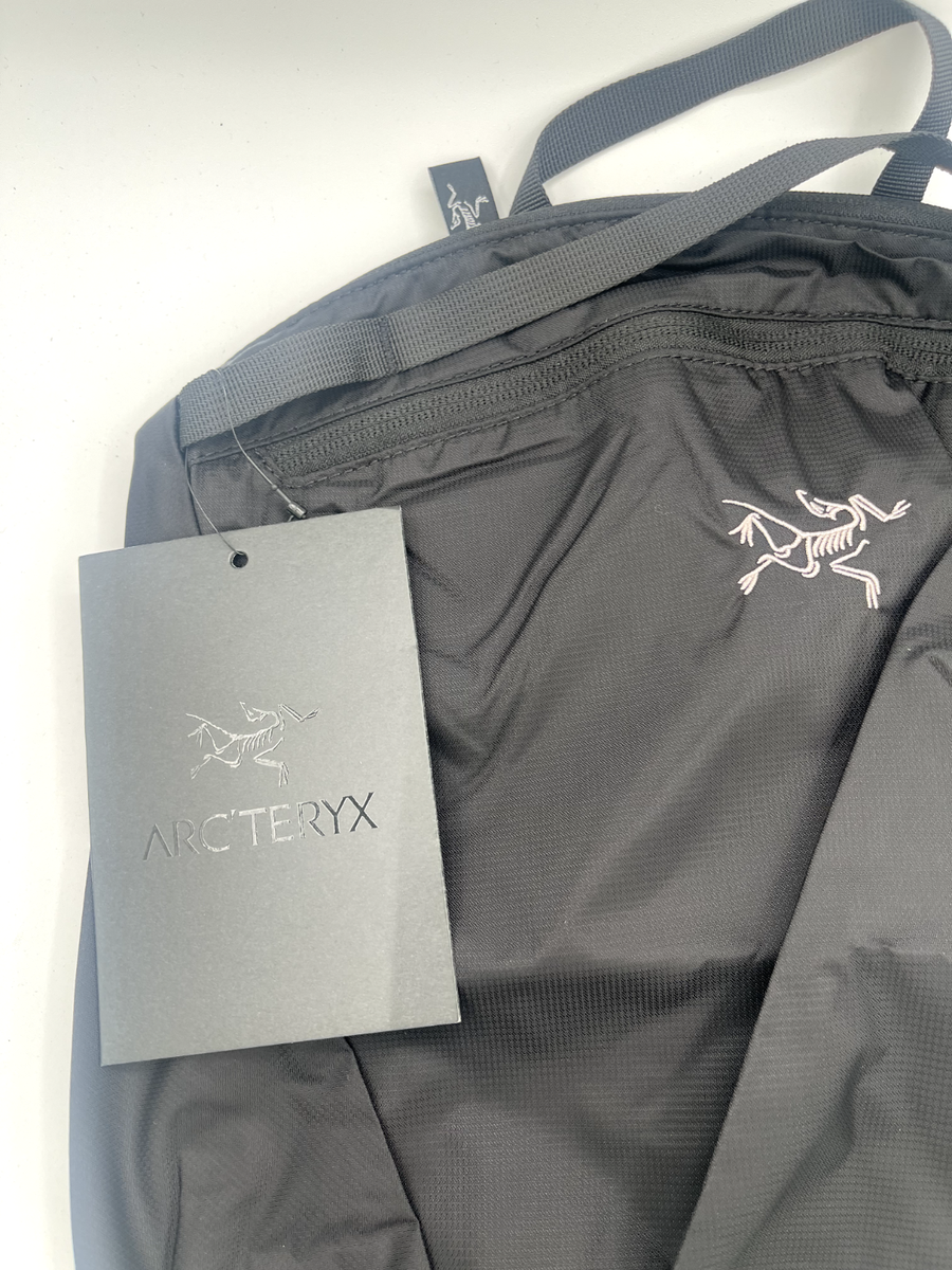 Arc'teryx Brand Heliard 15L Fashion Backpack extremely rare Arc'teryx Brand Heliard 15L Fashion Backpack extremely rare