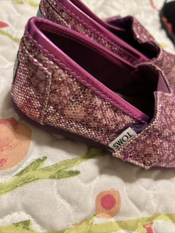 TOMS Toddler Classic Tiny Glitter Slip On Flats Pink Shoes Size T8 - Image 3 of 4