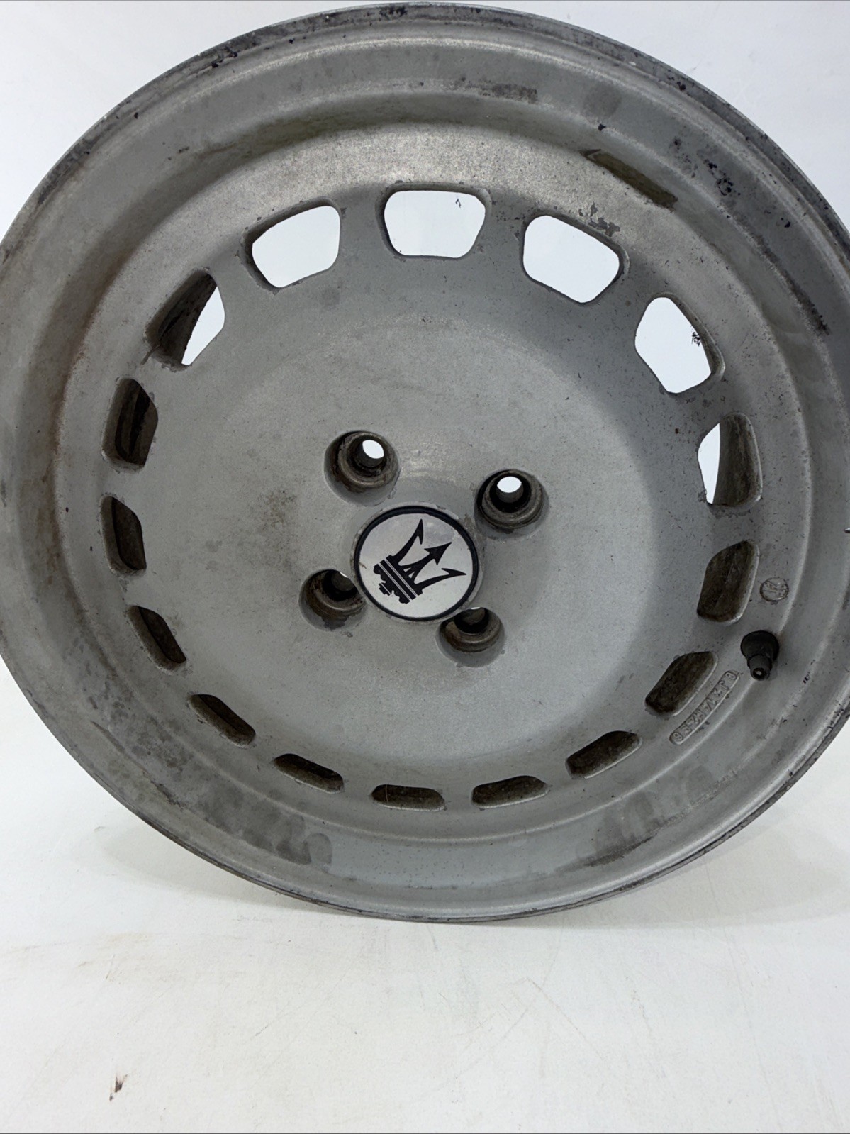 1 single MASERATI 14 WHEEL RIM BITURBO 4 Lug