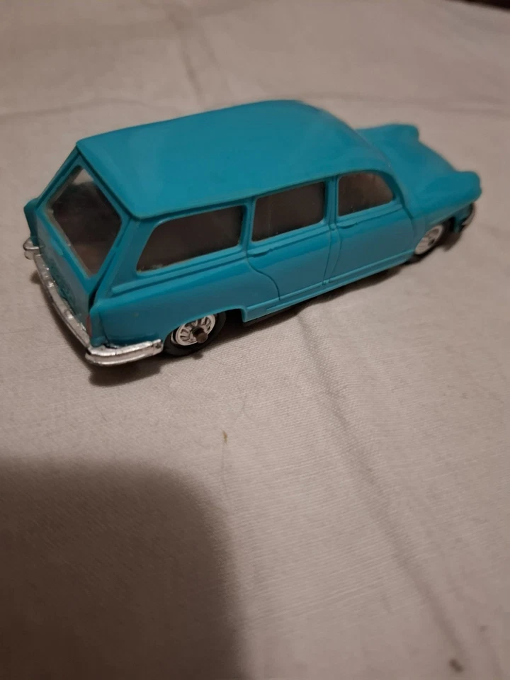 NOREV N° 4 PANHARD 17 BREAK SCALA 1/43 NEAR MINT - Immagine 2 di 4