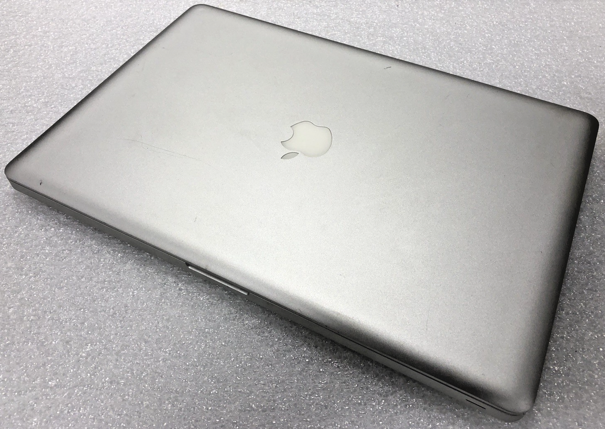 A1297 MacBook Pro 17-in Early 2011 | 2.3GHz Intel i7 | 8GB DDR3