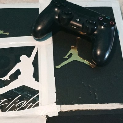 Sony PS4 and controller and cords