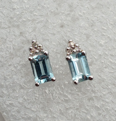 14K Weißgold Aqua Blautopas & Diamant Ohrstecker Designer ''LMA''