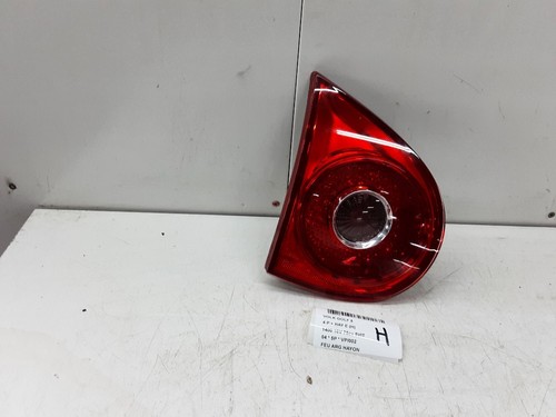 RÜCKLICHT LINKS IN DER HECKKLAPPE Golf V (1K1) 1K6945107C #VP002|FARGH|DV022