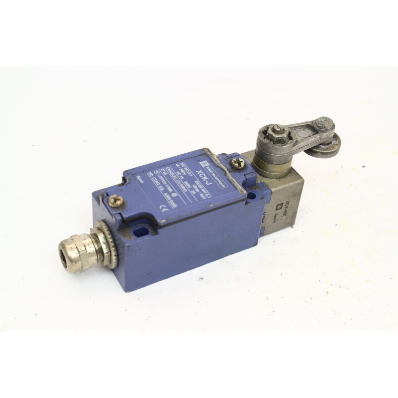 Telemecanique XCKJ1 + ZCKE05 XCK-J1 + ZCK-E05 Limit switch (B1008)