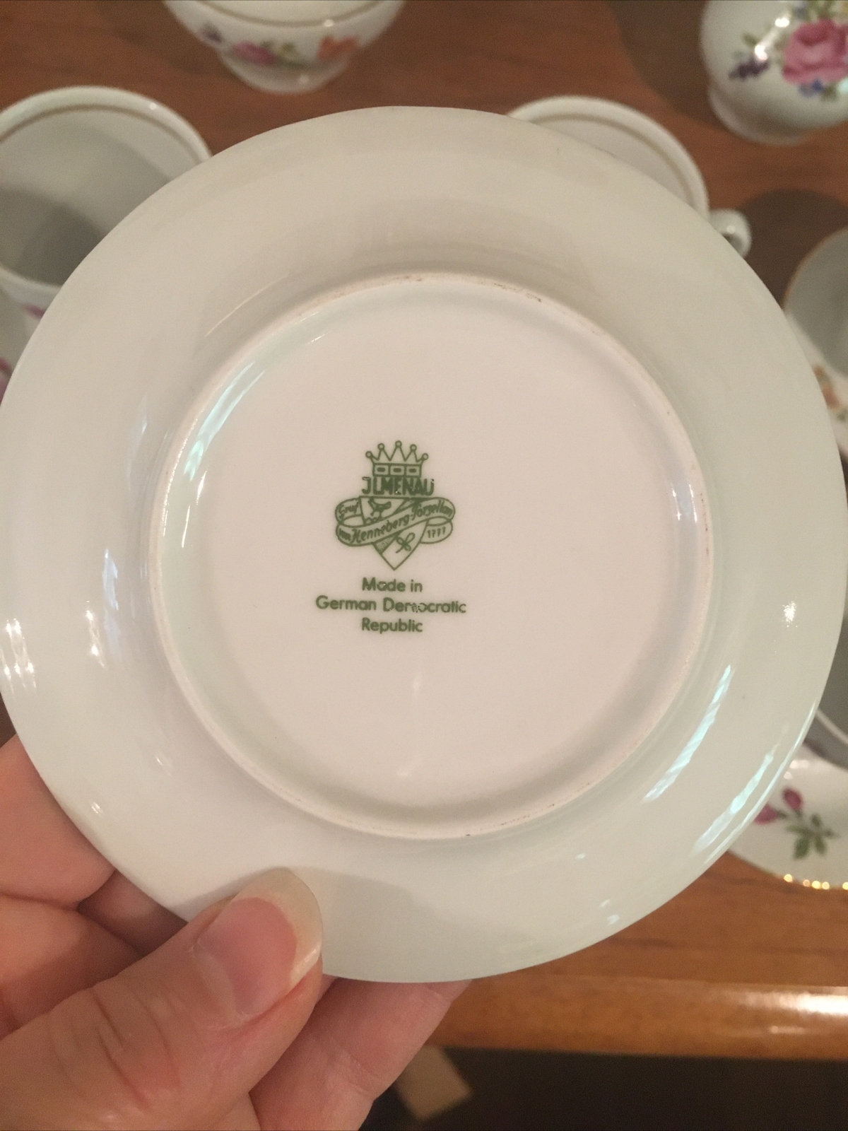 JlMenau Graf Von Henneberg 1777 White Floral Porcelain German Demitasse