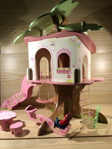 rosebud treehouse