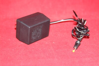 AC-DC Power Adaptor, Direct Plug-In, Shing Wai T3545600, 4.5V 600mA