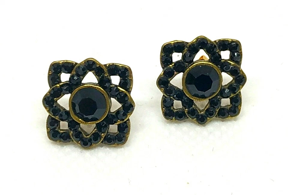 Preciosos y suaves pendientes Michal Negrin de cristal negro. Foto 3 de 4