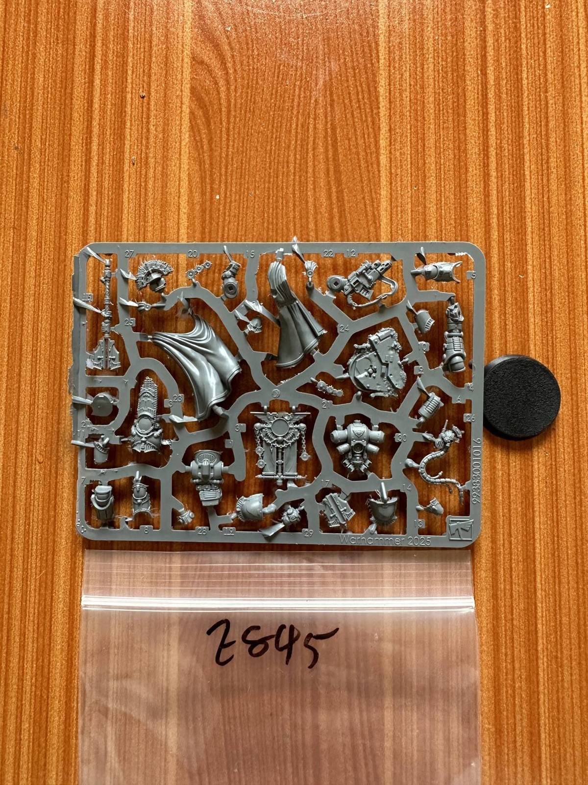 Unpainted Centurion with Power Maul HOT