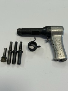 Chicago Pnematic 4x W/Sets rivet gun Aircraft Tools Y1