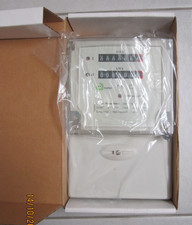 Wechselstromzähler - elektronisch   60 Amp.  Zählerkreuz, Rollenzählwerk