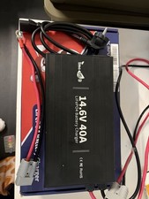 Timeusb 14,6V 40A LiFePO4 Batterieladeger�t