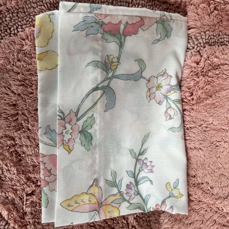 Funda de Almohada Primavera Años 80 Mariposa Floral Mezcla de Algodón EE. UU. por Sábanas Fundas Foto 3 de 3