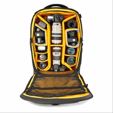 Bolsa con rodillos para cámara Vanguard Alta Fly 62T Foto 2 de 2