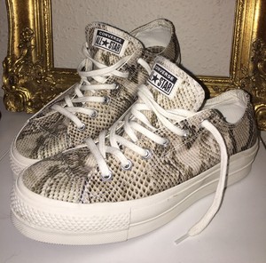 converse all star leopardo
