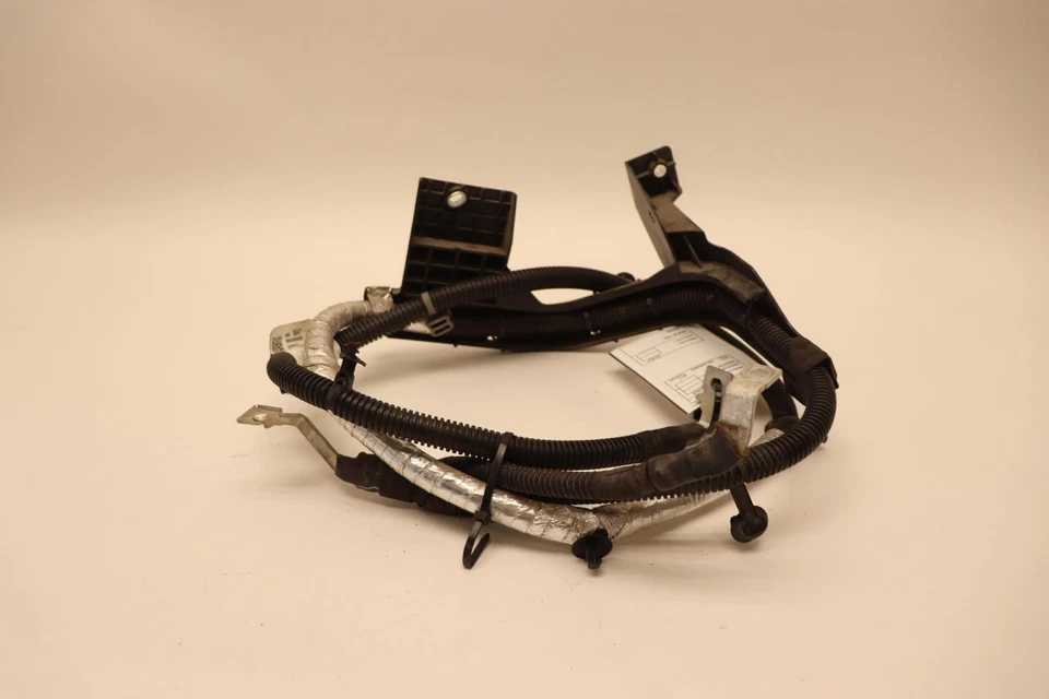 Chevy Silverado 2500HD 2020-2023 BATERÍA MÁS CABLE POSITIVO OEM Foto 3 de 4