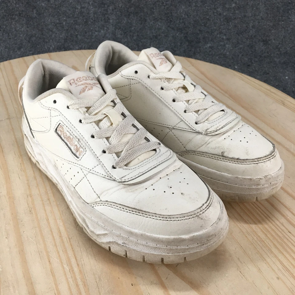 Reebok Shoes Womens 7 Classic Sneakers White Lace Up Comfort Round Toe Low Top - Image 3 of 4