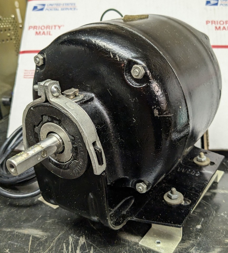 Vintage GE General Electric blower motor 3450 rpm, 1/8 HP 115V 1.7A w