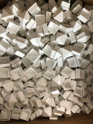 Lot of 1000 - 1 1/4" x 1 1/4" Sharp Plastic Picket Cap Square Fence ...