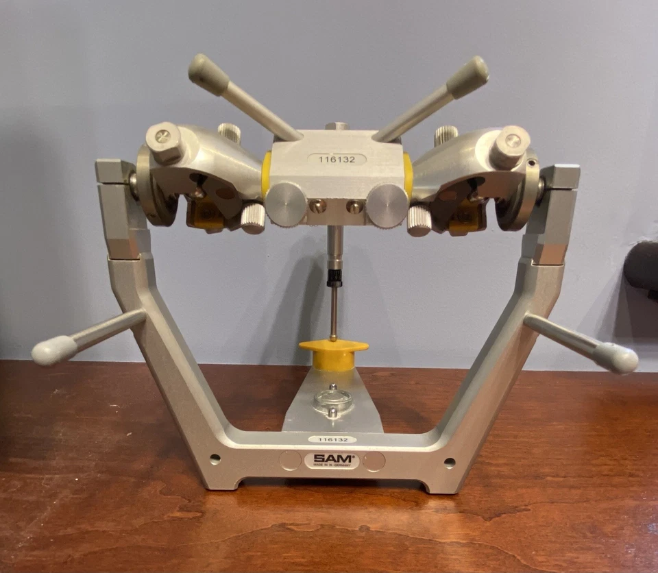 SAM 3 Fully Adjustable Dental Articulator - Image 3 of 4