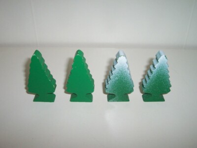 Thomas Wooden Train 4 Pine Trees Tree Lot Narrow Trunk 1992 No Holes on Bottom