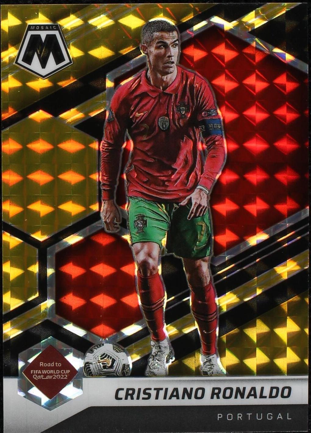 2021-22 Panini Mosaic FIFA Road to World Cup Cristiano Ronaldo