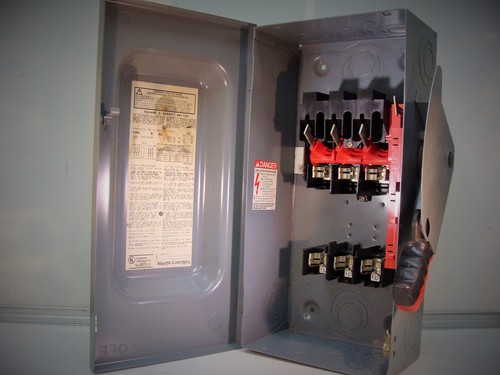 Interruptor de de alta resistencia fusible de 3 polos cuadrado D 600V tipo 1 eBay