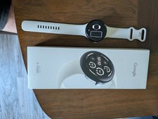 Google Pixel Watch 3 LTE 45 mm White Silicone Band