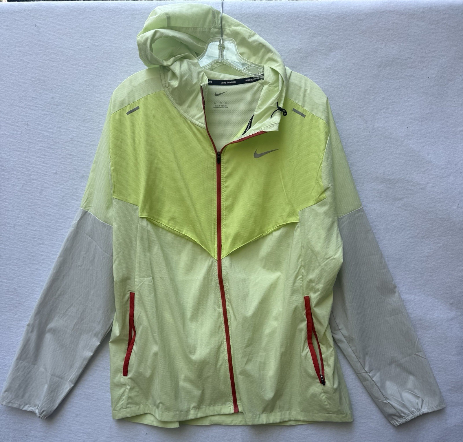 Nike Running Packable Windrunner Jacket Lime Ice … - image 1
