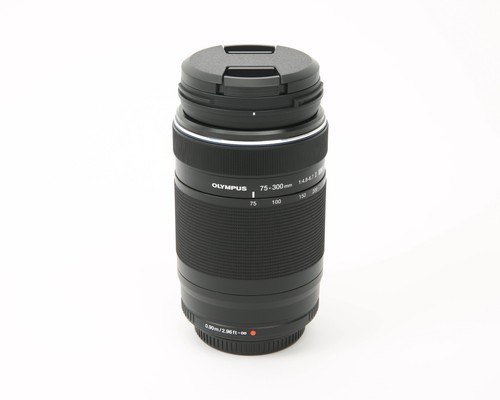 Olympus M.Zuiko Digital ED Objektiv 75–300 mm f/4,8–6,7 II Micro Four Thirds – schwarz
