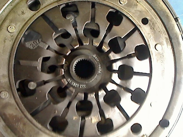 Zweimassenschwungrad AFK ACV B02103 322028110 417000811 VW Multivan T4 TDI 75 - Bild 2 von 4