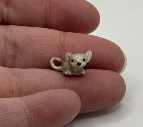 Vintage Retired Hagen Renaker Mouse Miniature Figurine Very Tiny Trinket