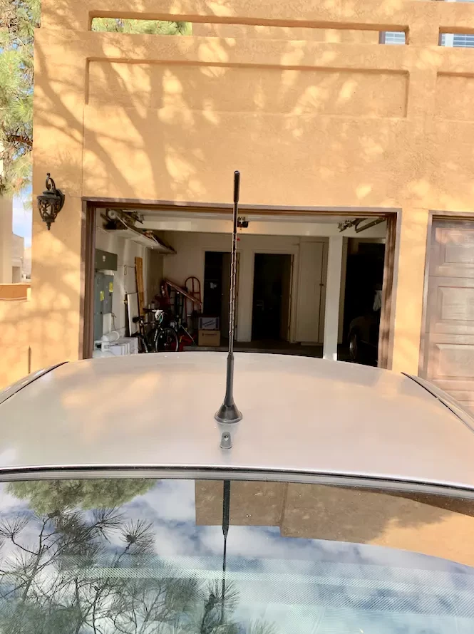 Antena de 16 pulgadas mástil de goma negro radio de alimentación AM/FM para Honda Insight 2000-2014 Foto 3 de 4