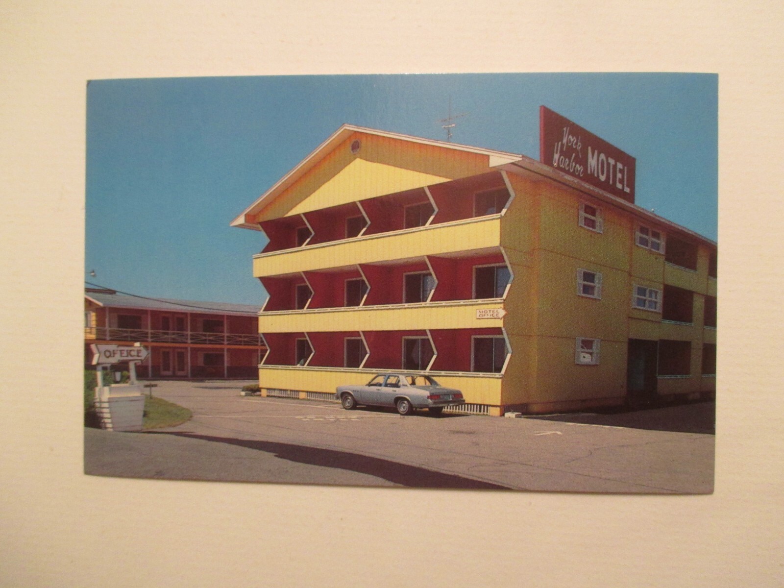 Photo 1 sur 2