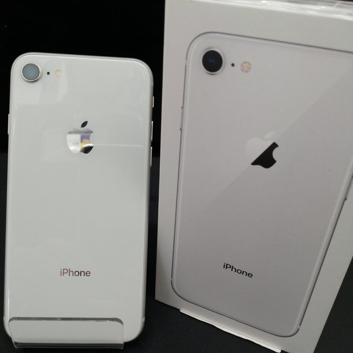 ★Apple iPhone 8 MQ792J/A 64GB DOCOMO Model number: MQ792J/A IPHONE8 Smartphone White Apple