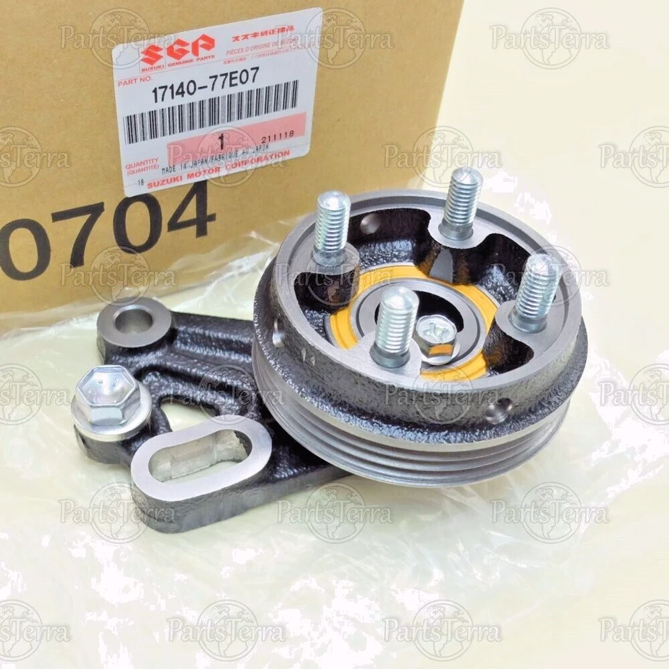 1714077E07 Genuine OEM Suzuki SIDEKICK / VITARA SQ420L SQ420Q Cooling Fan Pulley Foto 2 de 4